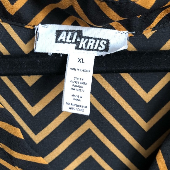 Blouse - Picture 3 of 5